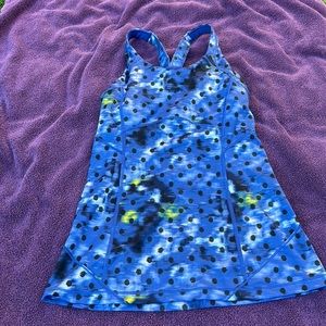 Lululemon tank top with built in bra
